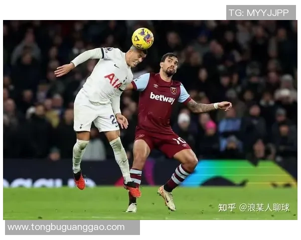 热刺与巴萨激战成和双方在友谊赛中展现精彩表现与战术博弈